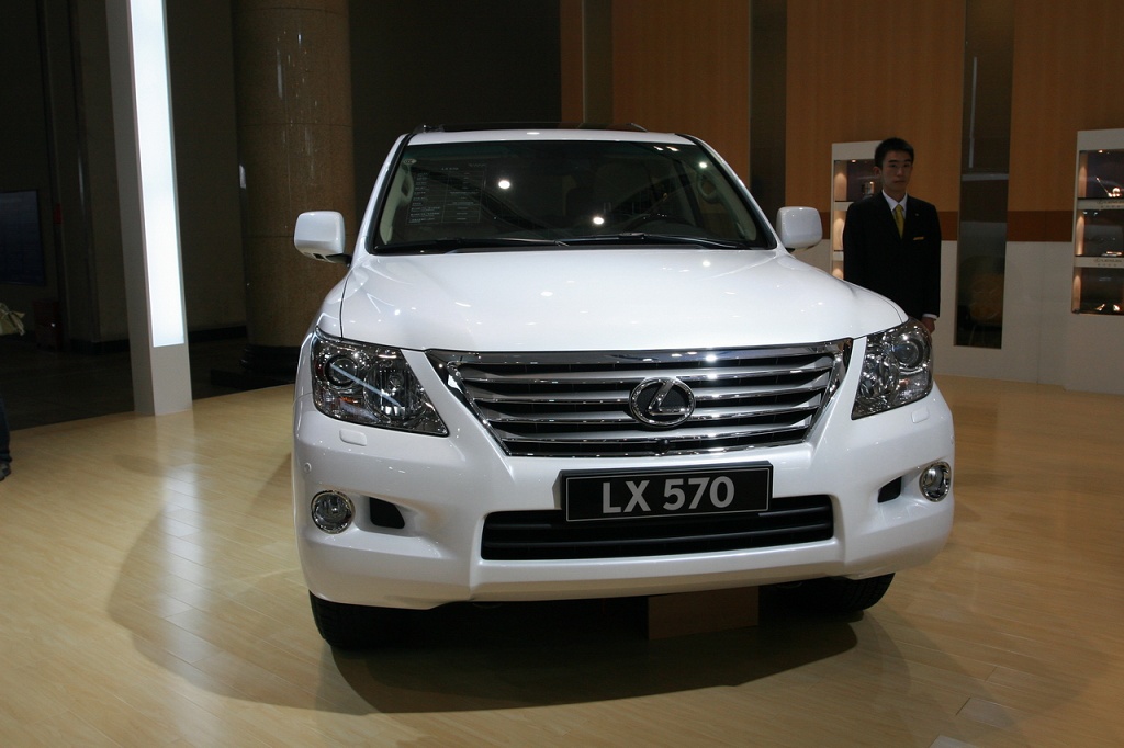 气囊存隐患 雷克萨斯LX570系列bsports必一体育召回