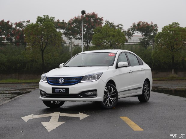 东风乘用车 东风风神E70 2017款 基本型