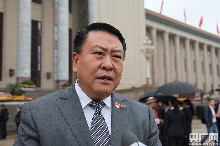 徐和谊：建议关注当前新能源bsports必一体育的推广普及 