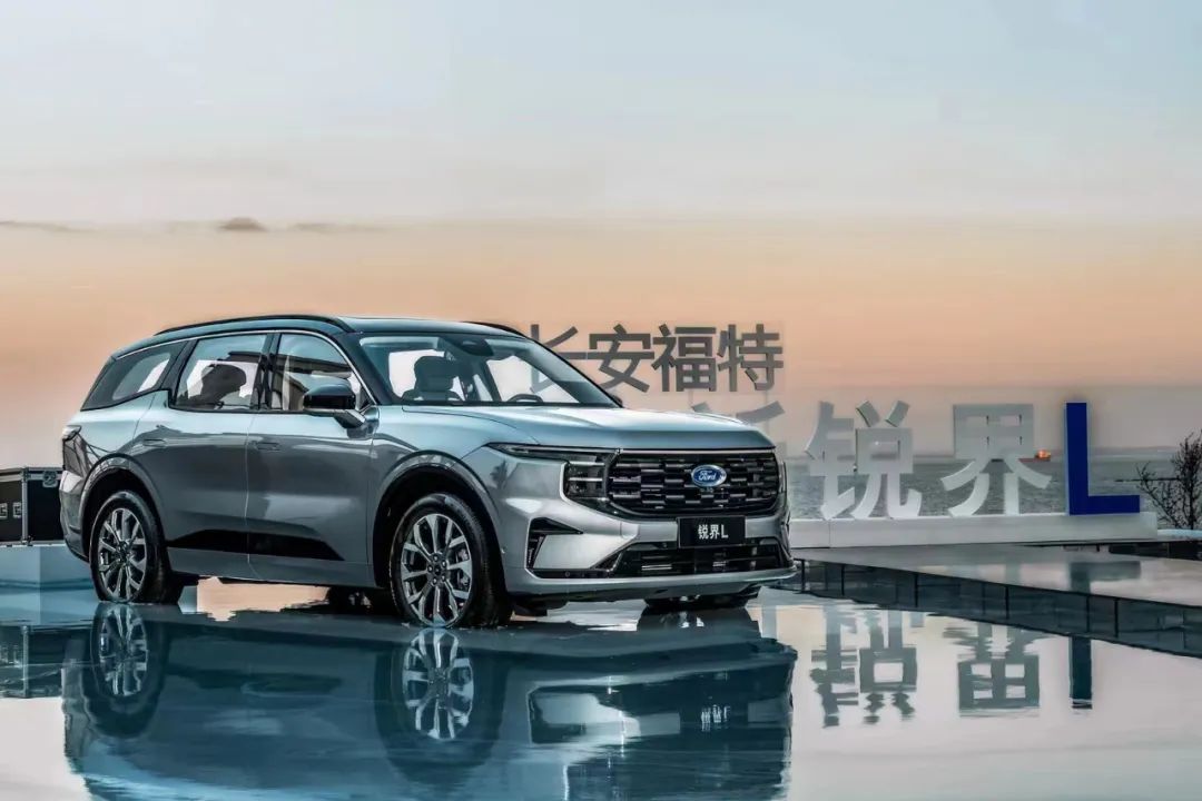 解锁“一车胜多车”新玩法，锐界L让舒享驾趣不再纸上谈兵