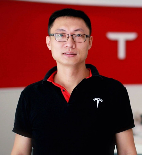 人事调整：朱晓彤任特斯拉bsports必一体育业务高级副总裁