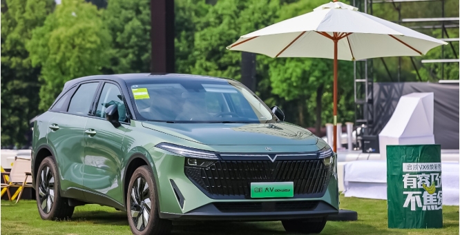 启辰VX6全系焕新登场，百变床车“有容乃大“